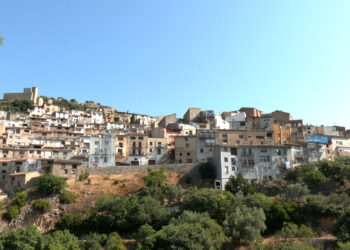 Els veïns i veïnes de Paüls recuperen, poc a poc, la normalitat