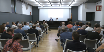 Paneque realitza una jornada tècnica sobre el Pla de Barris a l’Ebre per resoldre els dubtes dels ajuntaments