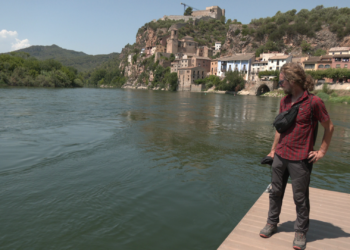 Recórrer el riu Ebre a peu, aquest és el projecte de l’artista Marco Norris
