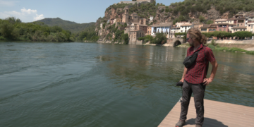 Recórrer el riu Ebre a peu, aquest és el projecte de l’artista Marco Norris