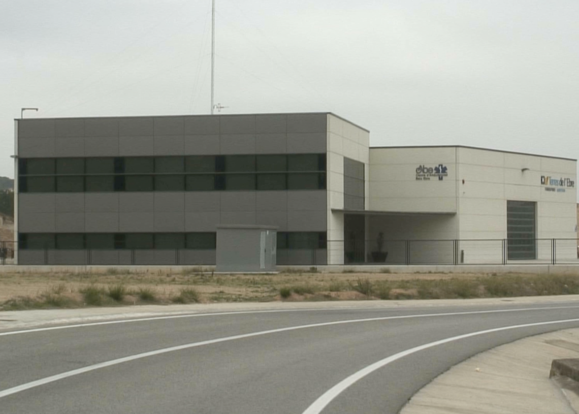 La UGT carrega contra el COPATE per la intenció de traslladar la plantilla a Roquetes