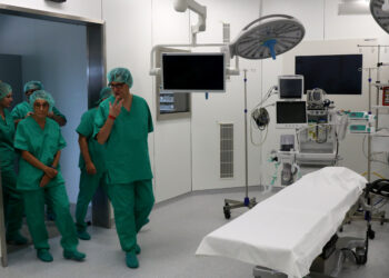 Illa inaugura el nou bloc quirúrgic de l’Hospital Comarcal de Móra d’Ebre