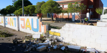 Sant Jaume d’Enveja recupera la normalitat aquest dimecres amb la represa de les classes a l’escola