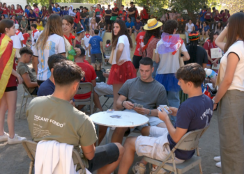 Nou rècord al circuit de penyes de Tortosa amb més de 1.500 joves i 70 colles
