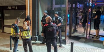 Tres detinguts a dos establiments de Tortosa en un dispositiu policial contra infraccions laborals i d’estrangeria