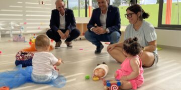 Obren les primeres llars d’infants públiques de Tortosa amb gairebé 70 alumnes