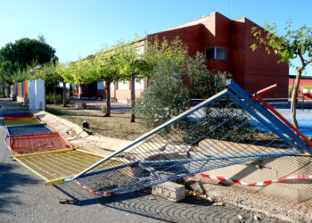 La pedregada obliga a suspendre les classes a l’escola de Sant Jaume d’Enveja