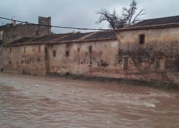 Les pluges torrencials tornen a colpejar l’interior del Montsià 25 anys després