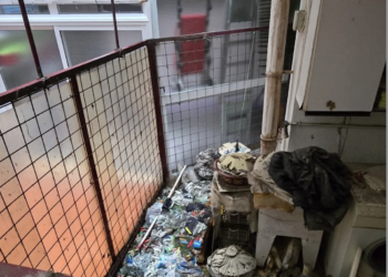 Un veí de Tortosa denuncia la insalubritat d’un pis deshabitat des de fa un any