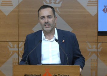 L’alcalde de Tortosa demana a Roigé que faci un ‘exercici de memòria’ amb els impostos dels seus governs