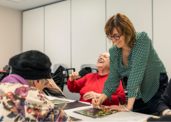 El programa Eixart. Art i Salut porta l’art i la creació als centres d’atenció primària