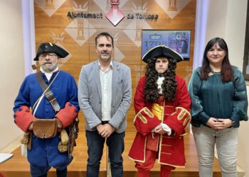 La recreació històrica del Setge de Tortosa estrena visita guiada nocturna i sopar de germanor