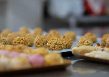 Els pastissers preveuen una bona venda de panellets durant tot el cap setmana