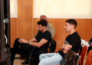 Comença el judici per als nou acusats de matar un jove a Roquetes el 2022 amb peticions d’entre 29 i 19 anys de presó