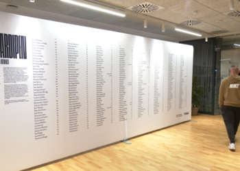 ‘Baró Estardipen’, l’exposició que recorda l’intent d’extermini del poble gitano