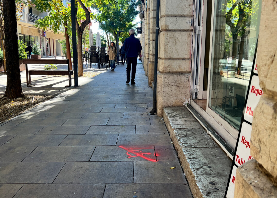 ASSIDE dona un toc d’atenció per millorar l’accessibilitat als comerços