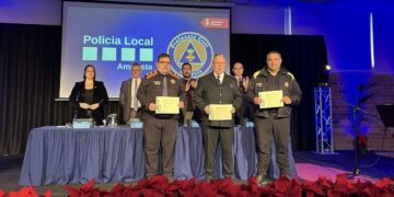 Amposta redueix la delinqüència i reconeix la tasca de la Policia Local