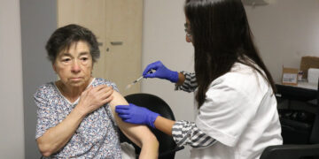 La grip continua pujant a Catalunya, però amb un ritme de creixement més moderat