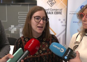 La investigadora Esther Sauras rep el premi Dr. Ferran per un estudi sobre el càncer de mama