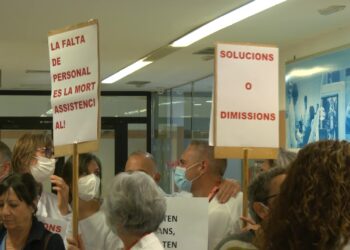El personal de l’Hospital de Tortosa denuncia la falta de recursos i exigeix solucions immediates