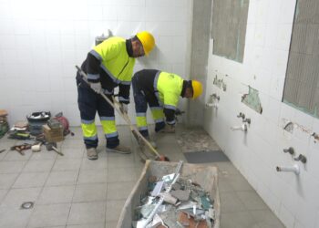 Tortosa renova el pavelló firal i el parc de Remolins amb una inversió de més de 90.000 euros