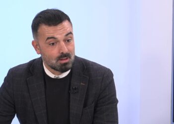 Joan Roig deixa l’alcaldia d’Alcanar després d’afrontar cinc gotes fredes i proposa com a relleu, Marc Chavalera