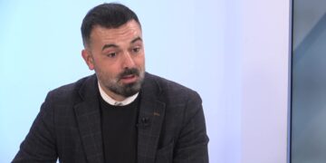 Joan Roig deixa l’alcaldia d’Alcanar després d’afrontar cinc gotes fredes i proposa com a relleu, Marc Chavalera