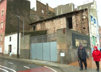 Amposta vol rehabilitar el Molí de Miralles, un edifici històric de la façana fluvial del segle XV