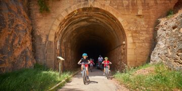 La Costa Daurada i les Terres de l’Ebre es promocionen a FITUR com a destinacions cicloturístiques de referència