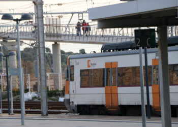 Rodalies intenta tornar a rodar després d’una matinada d’incidències al sistema de control d’Adif