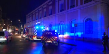 Un incident de manteniment, possible causa de l’incendi al tren de Tortosa