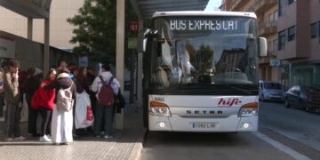 Suspensió del servei de Rodalies per l’accident a Gelida: Alternatives de transport per a uns usuaris que lamenten manca d’informació