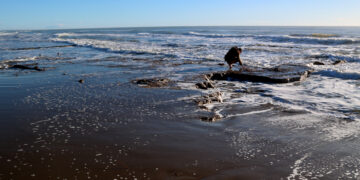 El temporal Harry deixa al descobert possibles restes arqueològiques a la punta de la Banya