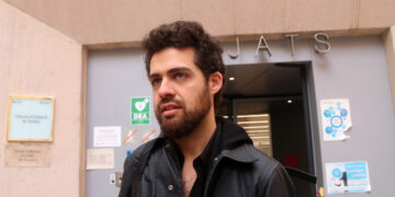 L’artista Josep Pinyol declara al jutjat de Tortosa per la ‘Santa Baldana’ denunciada per Abogados Cristianos