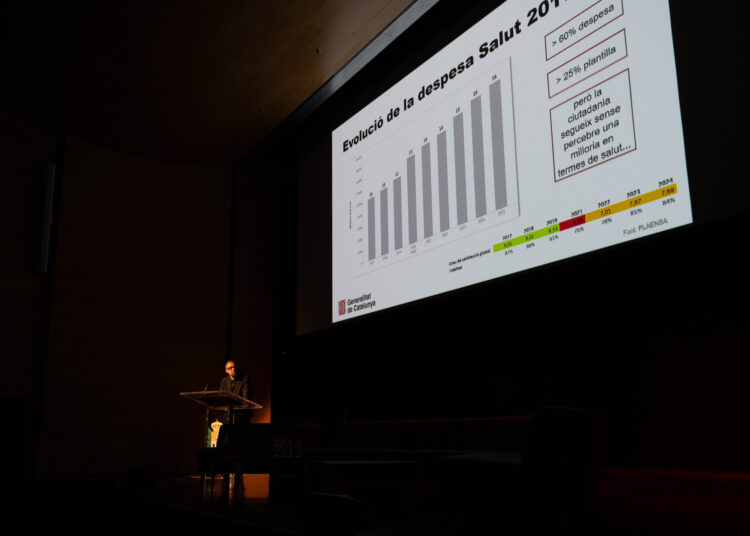 La cronicitat, un repte de present i de futur, centra una jornada amb més de 200 professionals a la Ràpita