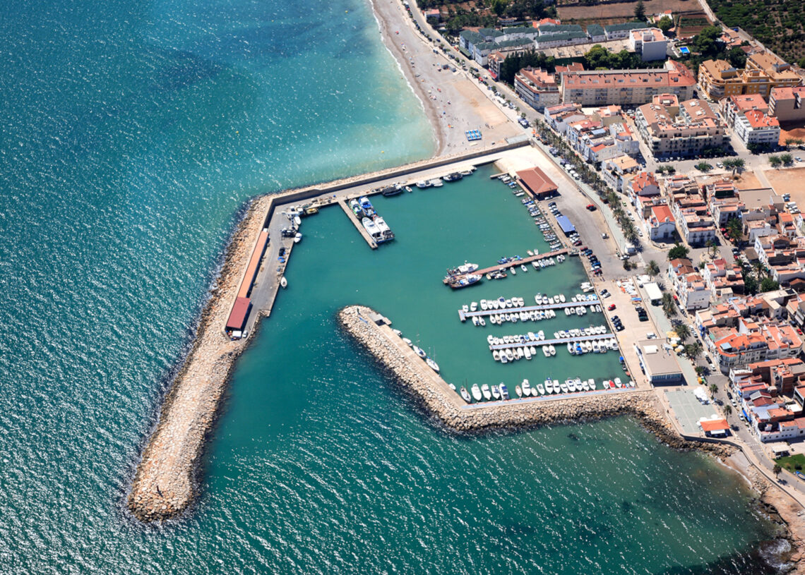 Licitades les obres per reforçar el port de les Cases d’Alcanar davant els temporals