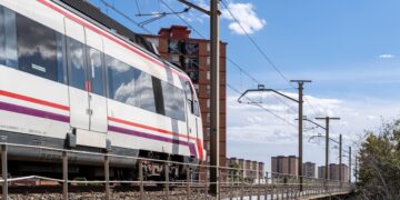 Trens i serveis que necessitem els catalans