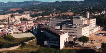 L’Hospital Verge de la Cinta redueix les llistes d’espera el 2025 i consolida millores en serveis clau