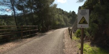 El Consell Comarcal del Baix Ebre revisa la Via Verda per reforçar la seguretat dels usuaris