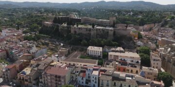 Manel de la Vega acusa Junts per Tortosa de ‘patinar i enganyar’ amb el Parador