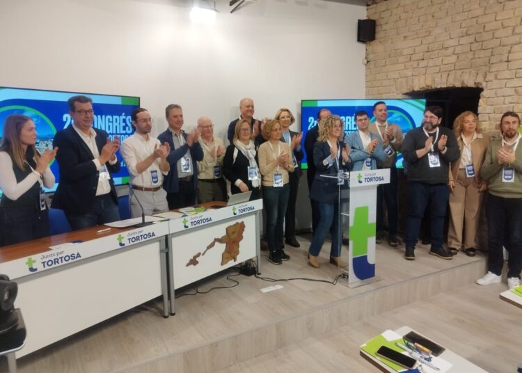 Meritxell Roigé revalida el lideratge de Junts per Tortosa amb un suport del 98,2% i mira cap al 2027