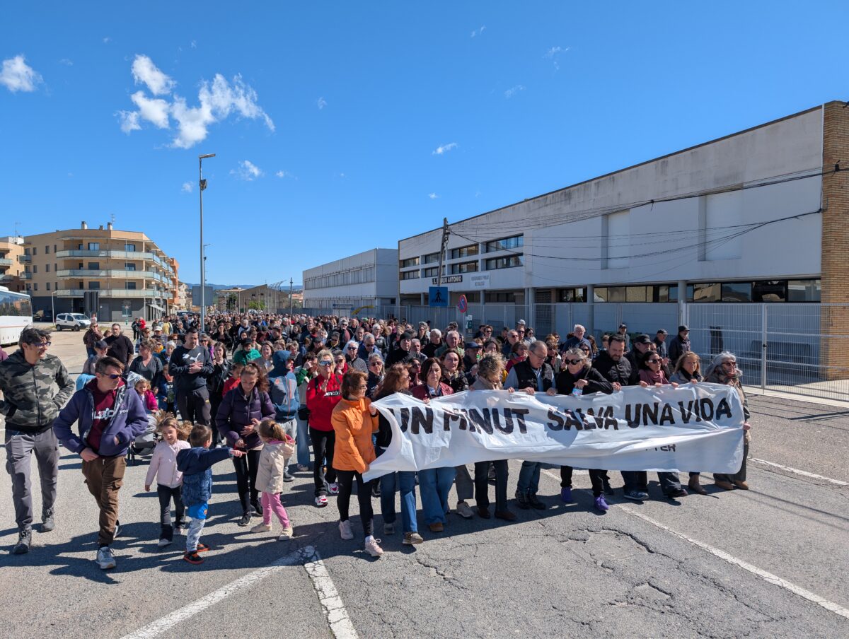 Protesta ciutadana per exigir el retorn de l’helicòpter medicalitzat del SEM a Móra d’Ebre