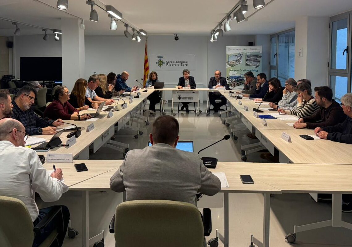 La Ribera d’Ebre reforça la candidatura de la gigafactoria d’IA amb un acord unànime amb l’INCASÒL