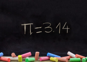 L’infinit a les nostres aules: el nombre Pi, memòria i futur, per Pilar Caballé