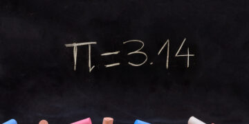 L’infinit a les nostres aules: el nombre Pi, memòria i futur, per Pilar Caballé