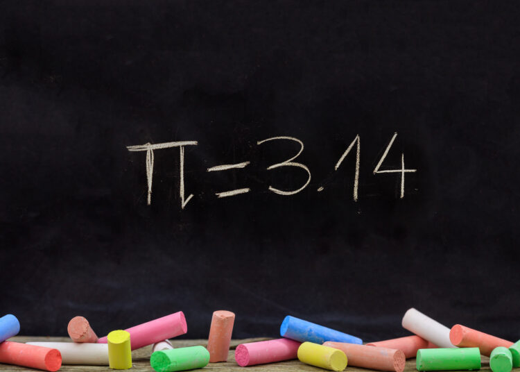 L’infinit a les nostres aules: el nombre Pi, memòria i futur, per Pilar Caballé