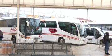 Gandesa reclama mantindre el bus directe a Barcelona i evitar que desaparegue amb la normalització de Rodalies