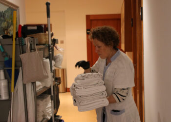 L’atur baixa al març a Tarragona i l’ocupació creix amb força abans de Setmana Santa