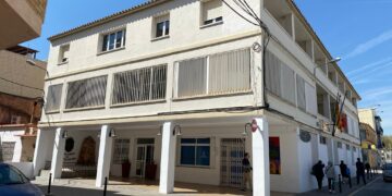 Dimissió, per Ricardo Llaó Llaó