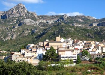 La veu, el silenci i la memòria, per Elena Solanas